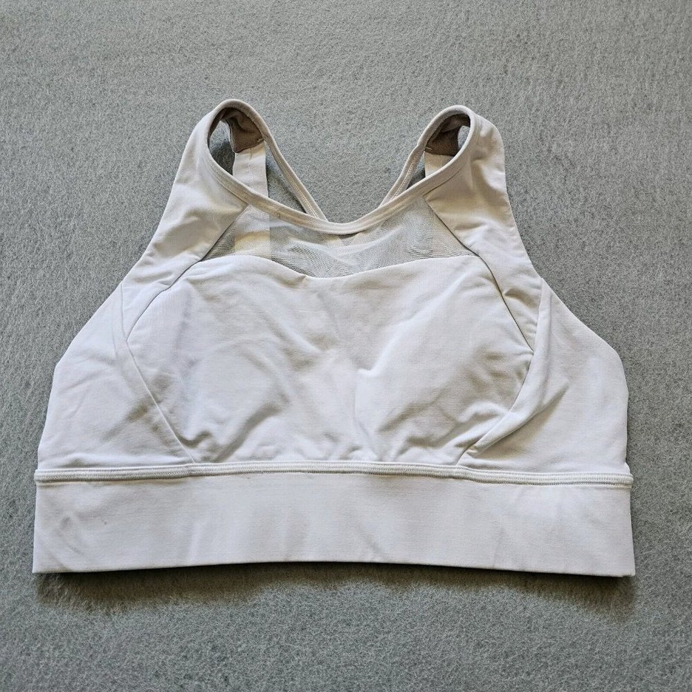 Lululemon Sz 10 White Breathe it In Sports Mesh Bra LW2BT2 Med Support Hook &Eye
